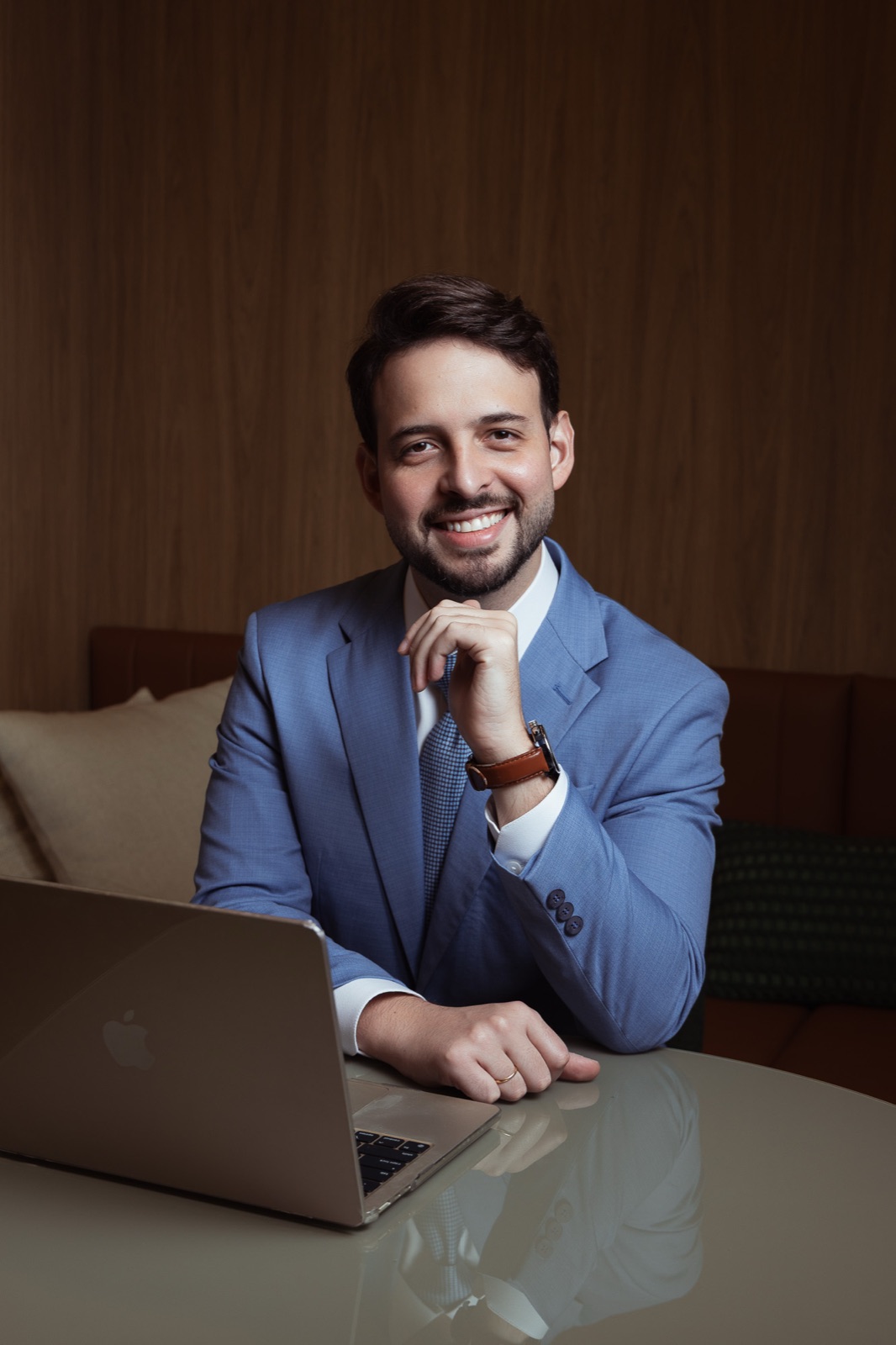 Dr. Isaac Matos, cirurgião de cabeça e pescoço em São Paulo - SP